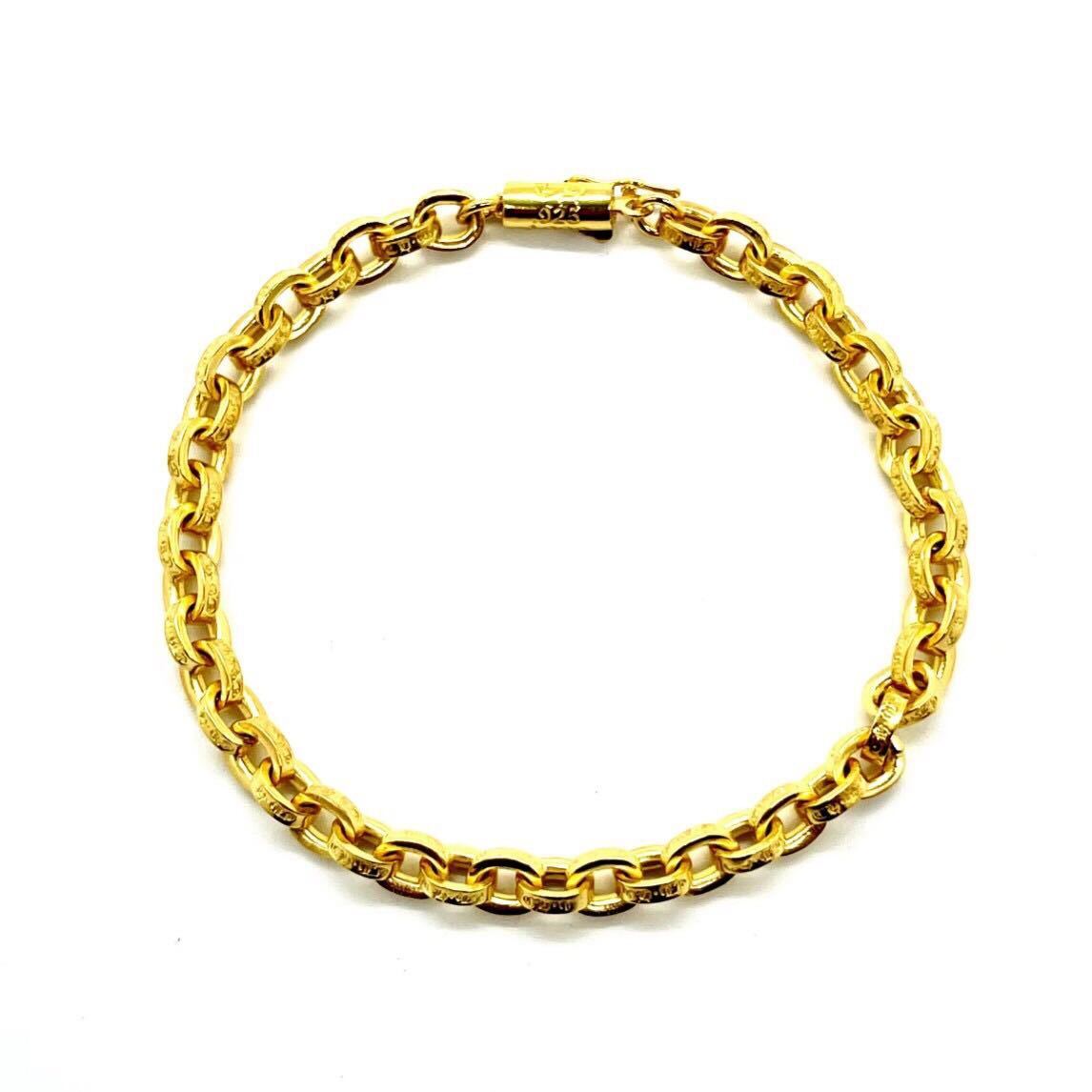 詳細な写真と価格については私に連絡してください