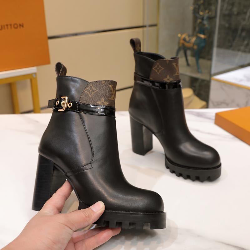 詳細な商品写真と価格については、私に連絡してください。