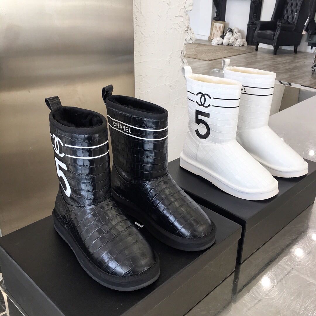 詳細な商品写真と価格については、私に連絡してください。