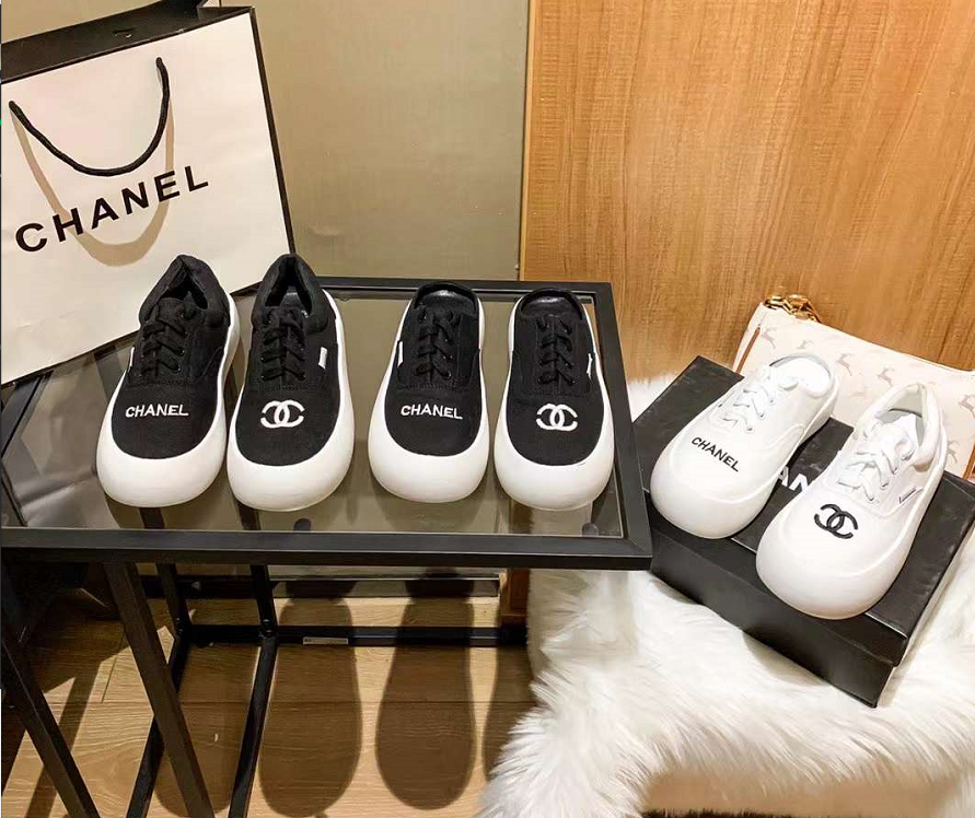 詳細な商品写真と価格については、私に連絡してください。