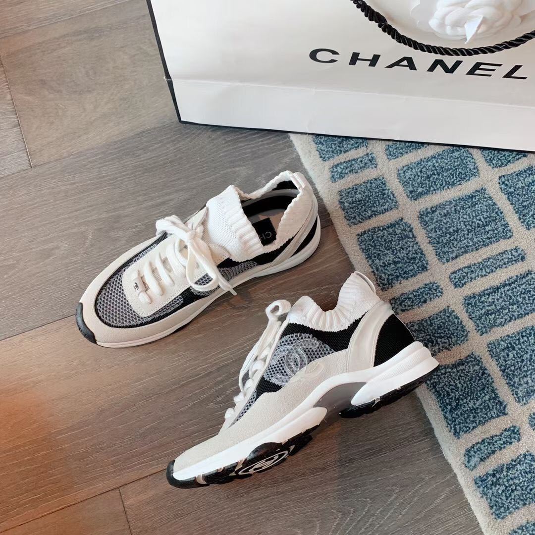 詳細な商品写真と価格については、私に連絡してください。