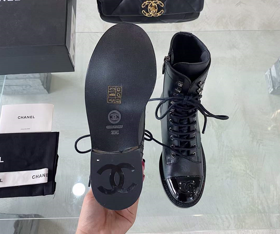 詳細な商品写真と価格については、私に連絡してください。