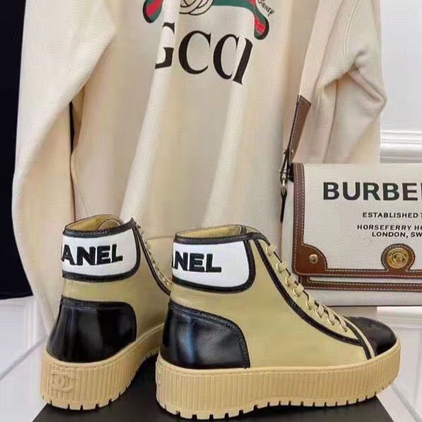 詳細な商品写真と価格については、私に連絡してください。