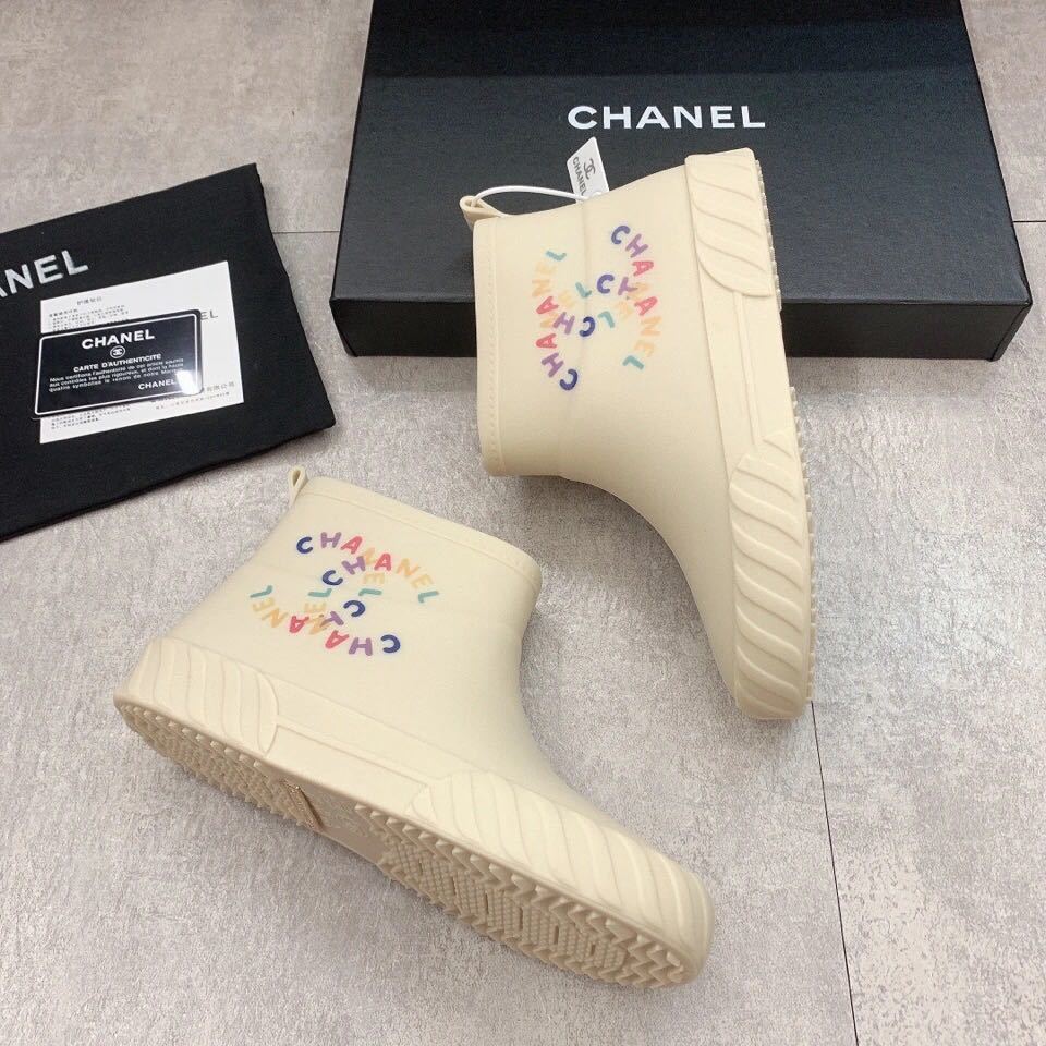 詳細な商品写真と価格については、私に連絡してください。