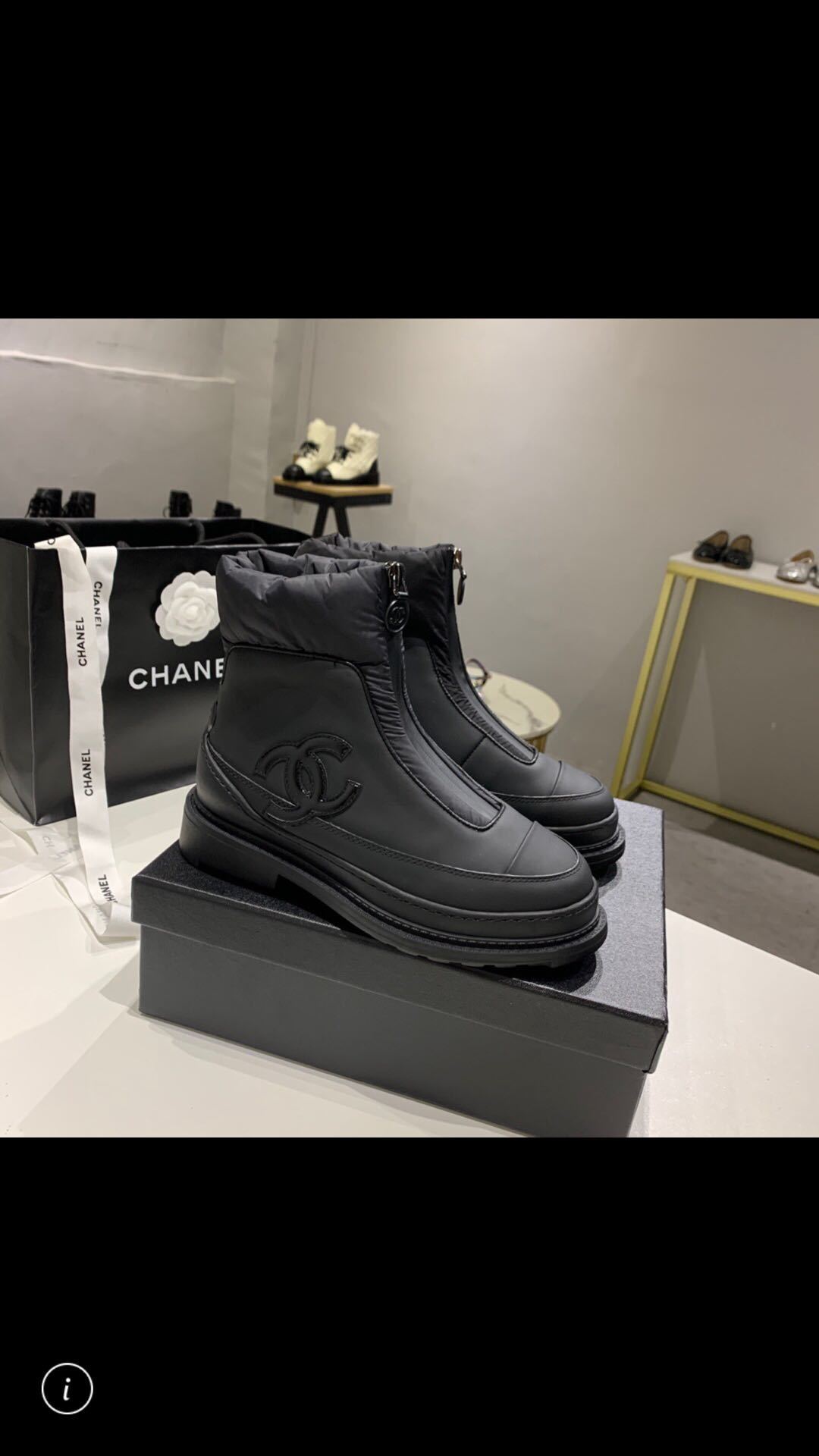 詳細な商品写真と価格については、私に連絡してください。