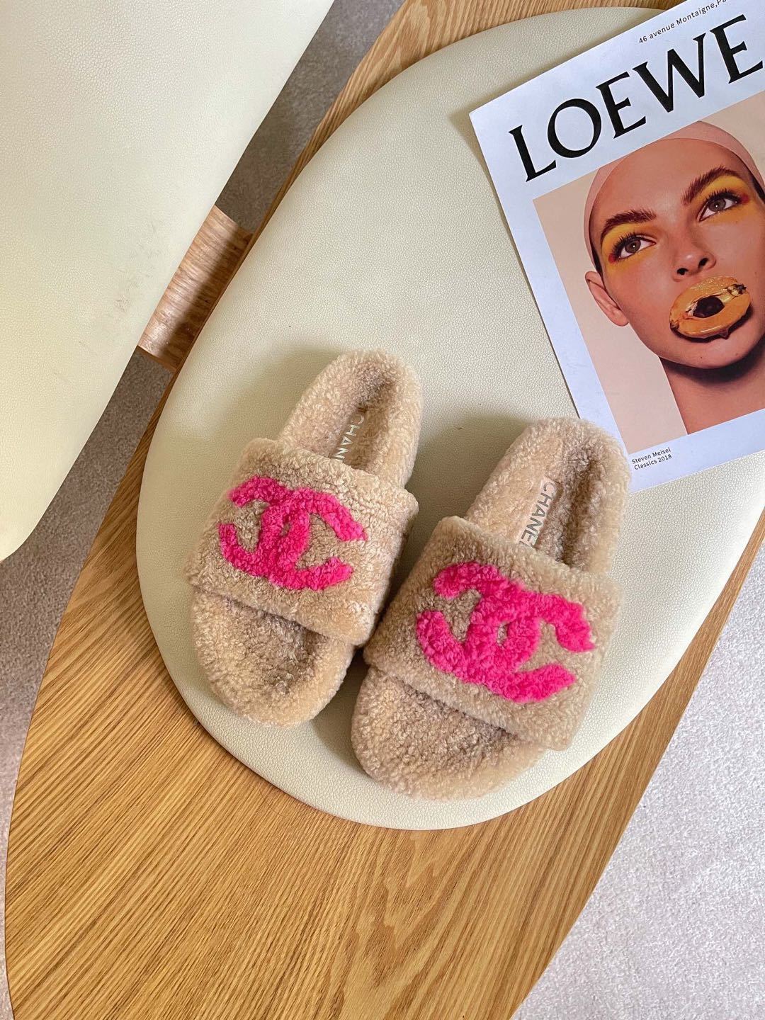 詳細な商品写真と価格については、私に連絡してください。