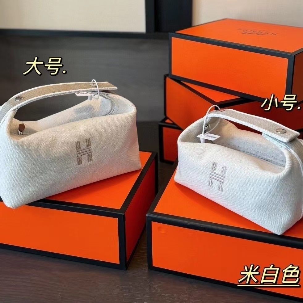 詳細な写真と価格については私に連絡してください。