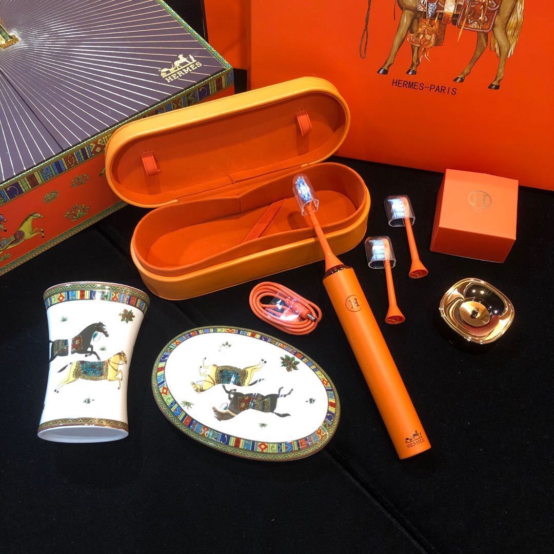 カップ..上質なワイン