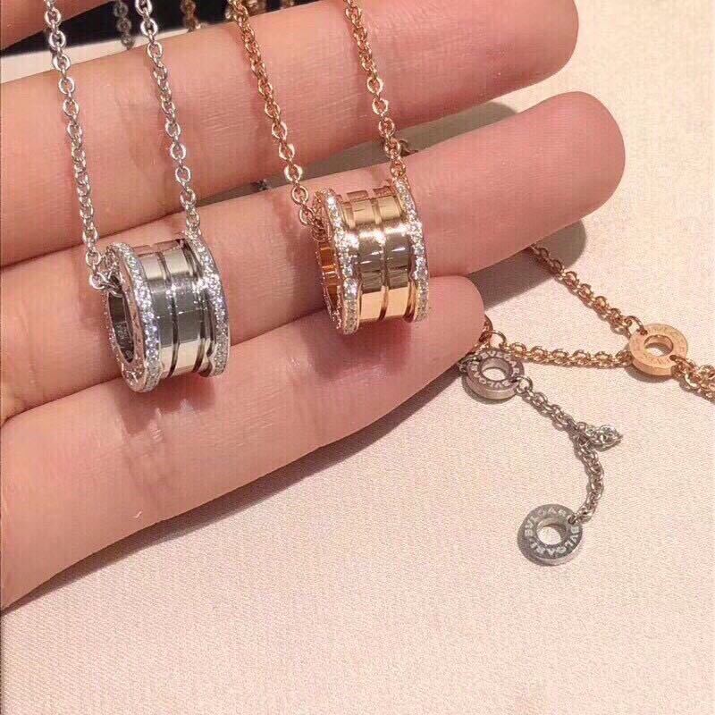 Gucci···Tiffany··Carter