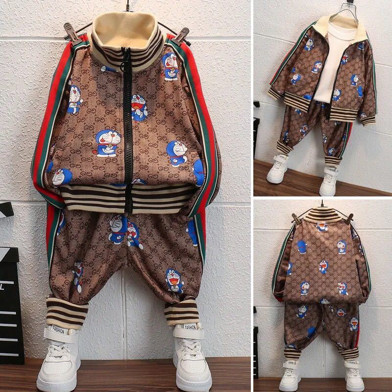 詳細な写真と価格については私に連絡してください。