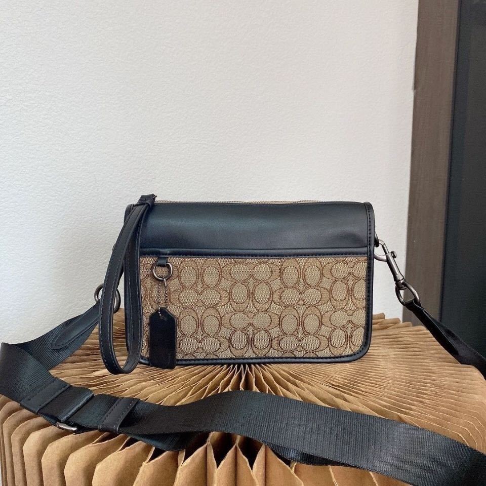 詳細な写真と価格については私に連絡してください。