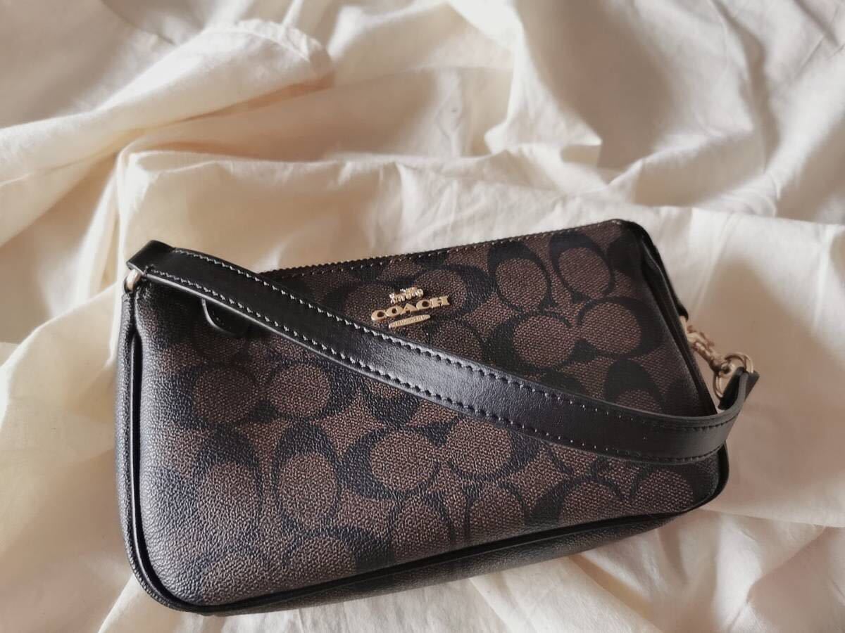 詳細な写真と価格については私に連絡してください