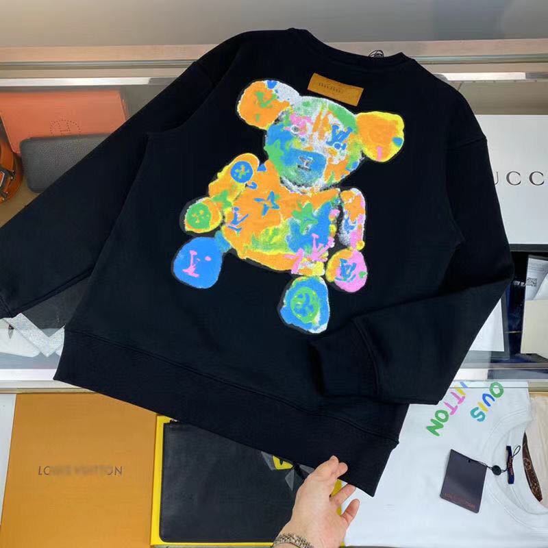 詳細な写真と価格については私に連絡してください。