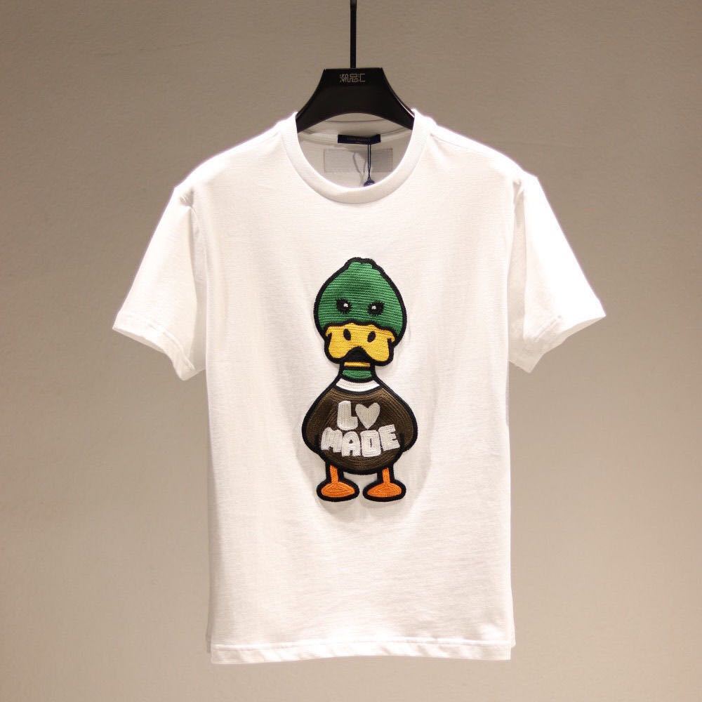 詳細な写真と価格については私に連絡してください。