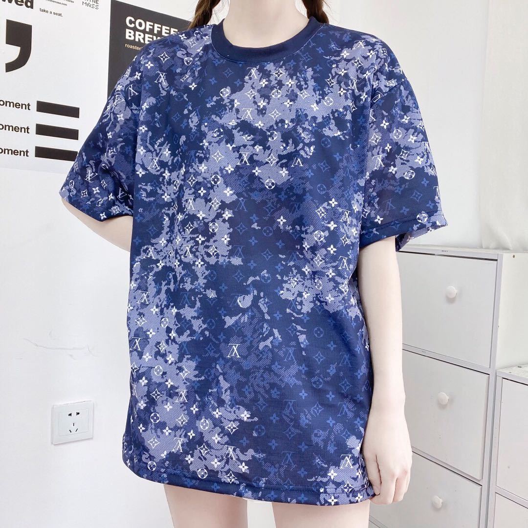 詳細な写真と価格については私に連絡してください。