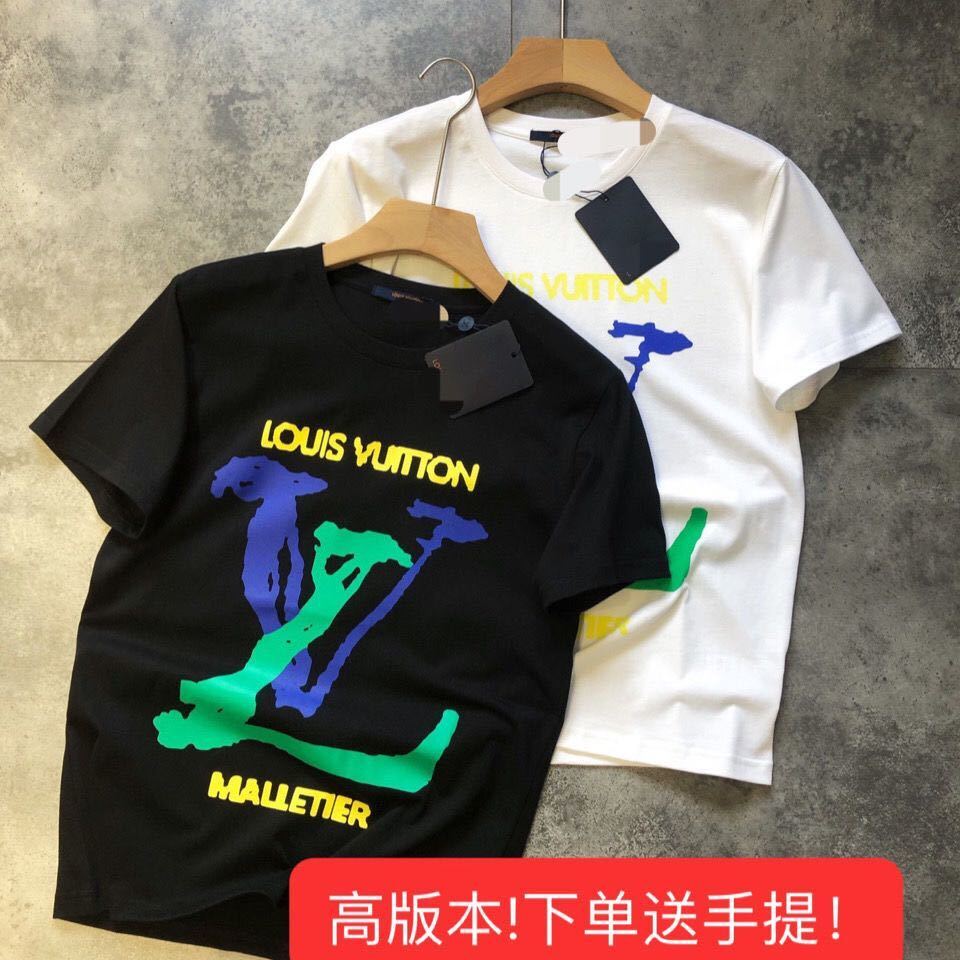 詳細な写真と価格については私に連絡してください。