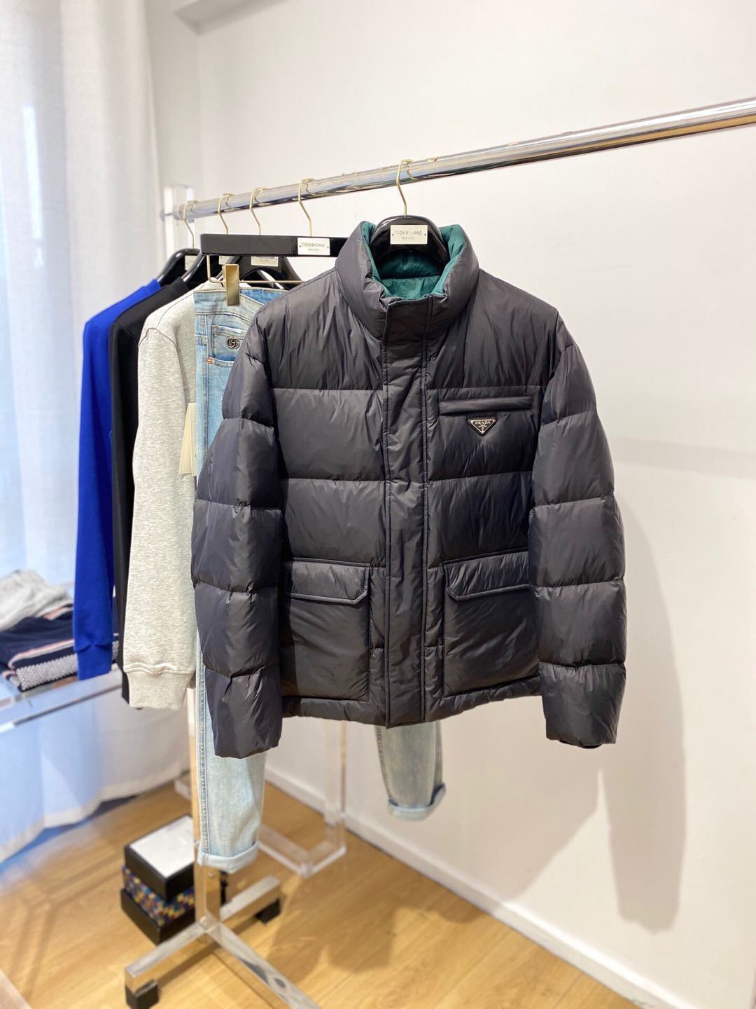 製品の詳細画像と価格はご連絡ください