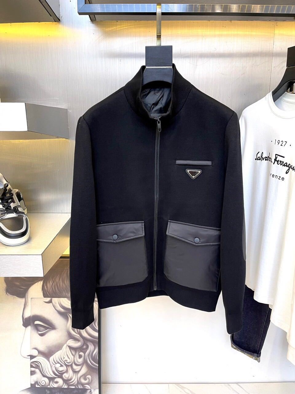 製品の詳細画像と価格はご連絡ください