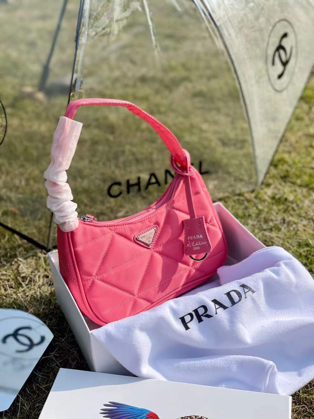 詳細な写真と価格については私に連絡してください。