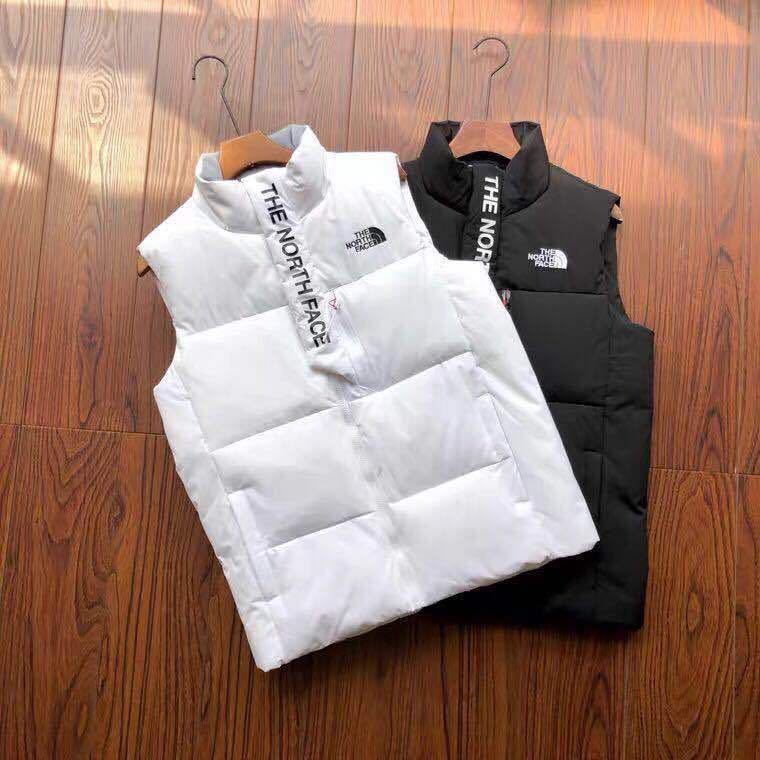 詳細な写真と価格については私に連絡してください