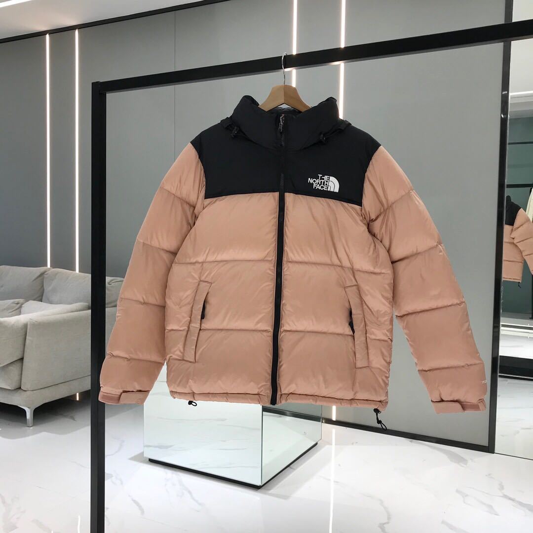 詳細な写真と価格については私に連絡してください