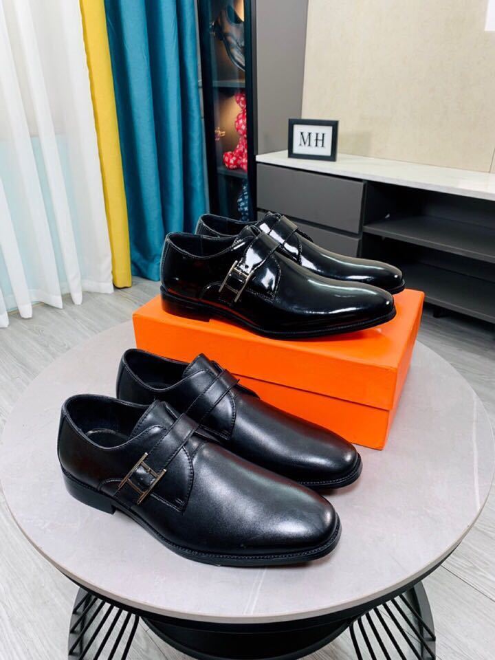 詳細な画像と価格を見て連絡する必要があります。