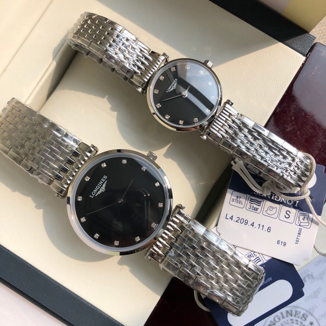 詳細な写真と価格については私に連絡してください。