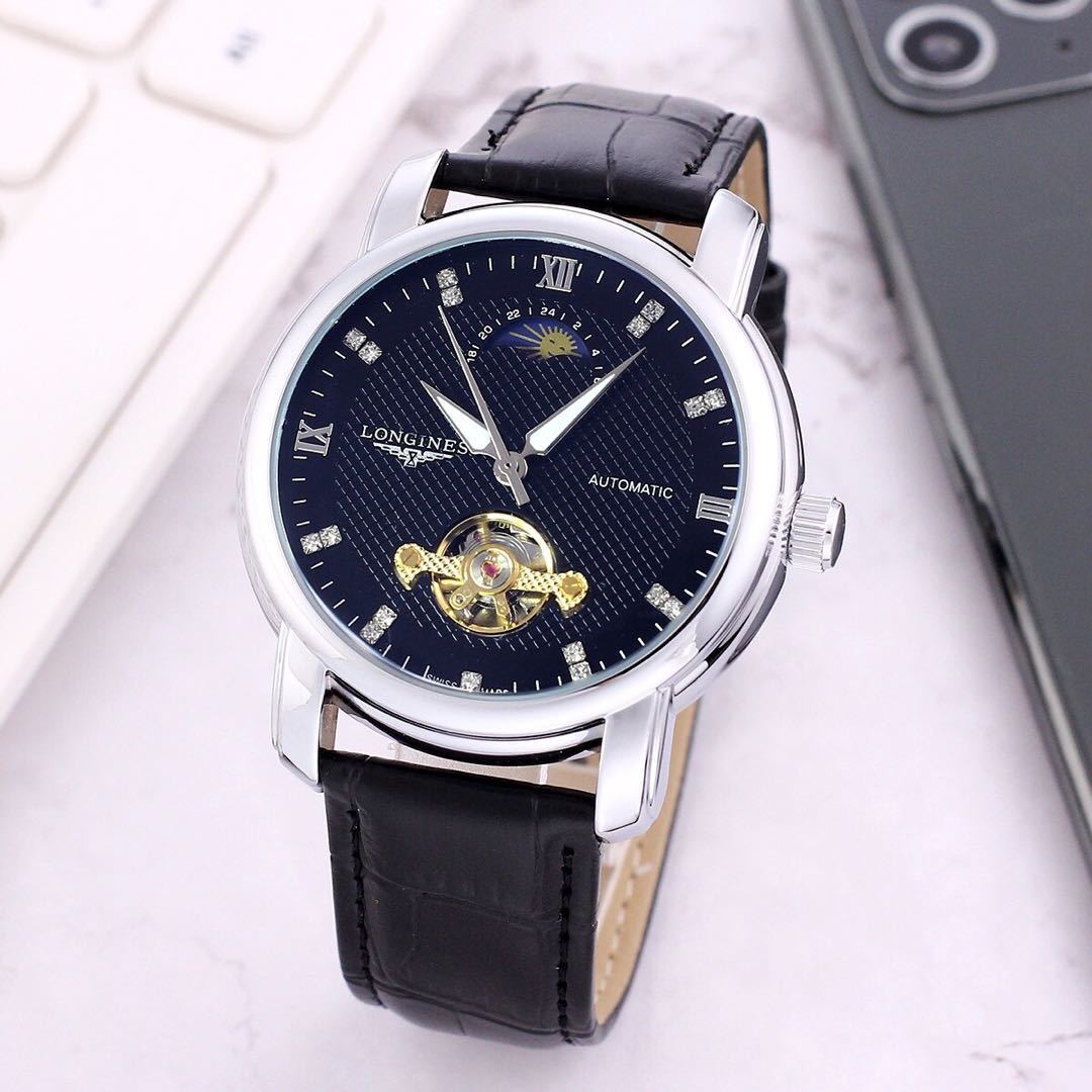 詳細な写真と価格については私に連絡してください。