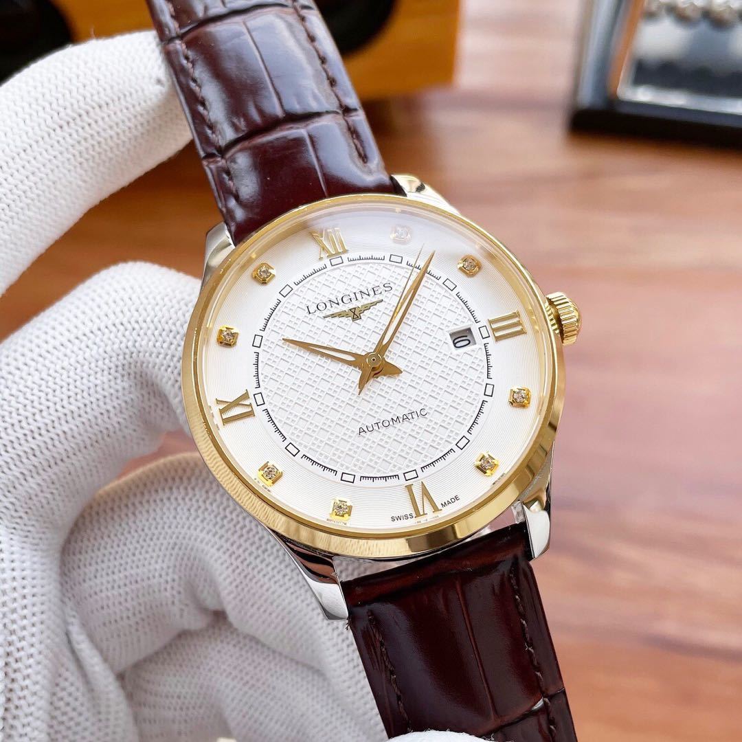 詳細な写真と価格については私に連絡してください。