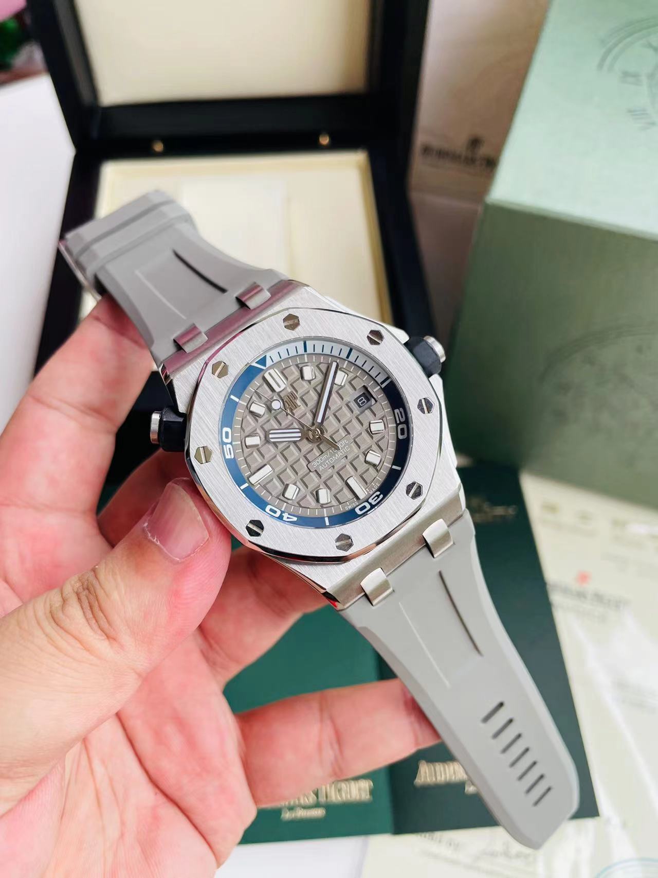 詳細な画像と価格は私に連絡してください