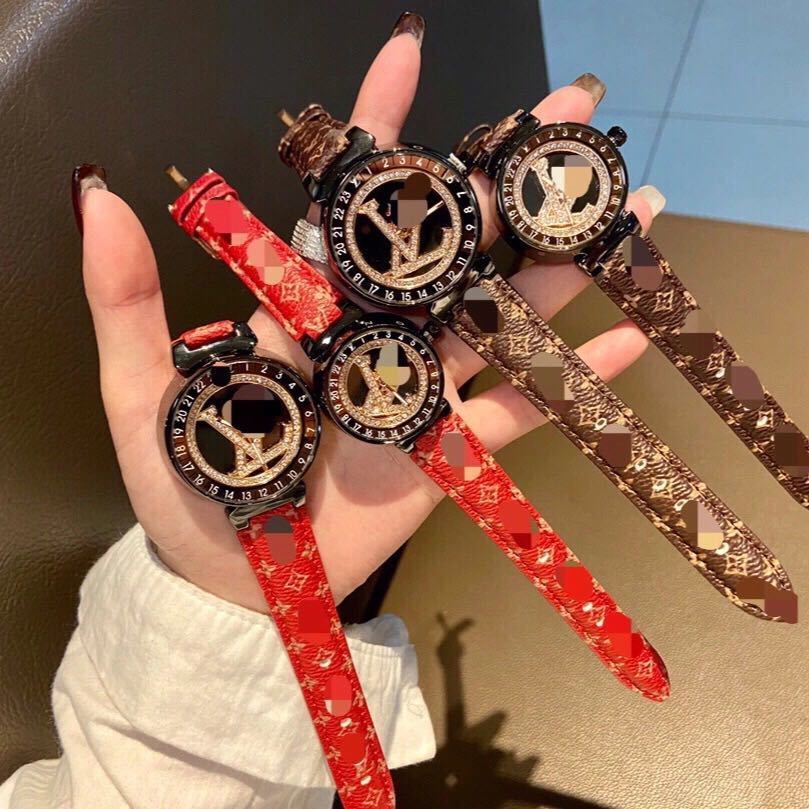 詳細な写真と価格については私に連絡してください。