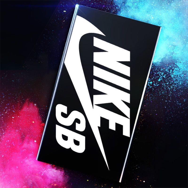 詳細な写真と価格については私に連絡してください