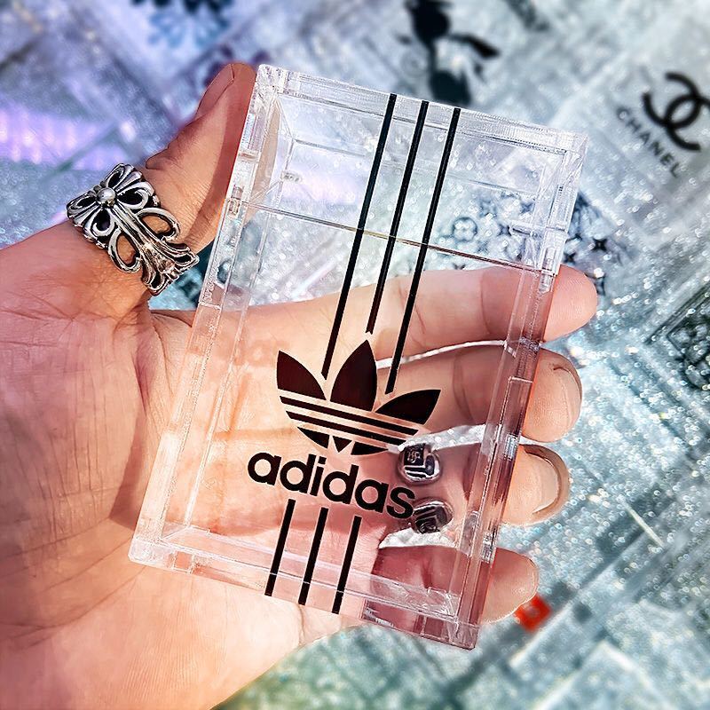 詳細な写真と価格については私に連絡してください