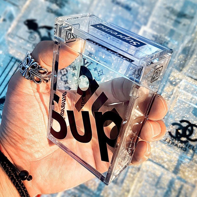 詳細な写真と価格については私に連絡してください