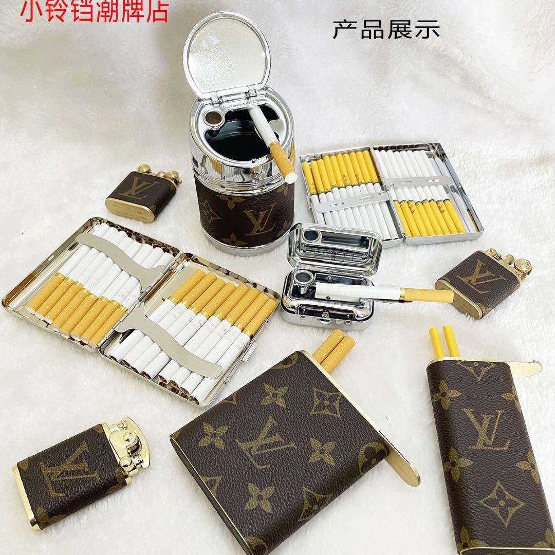 詳細な写真と価格については私に連絡してください