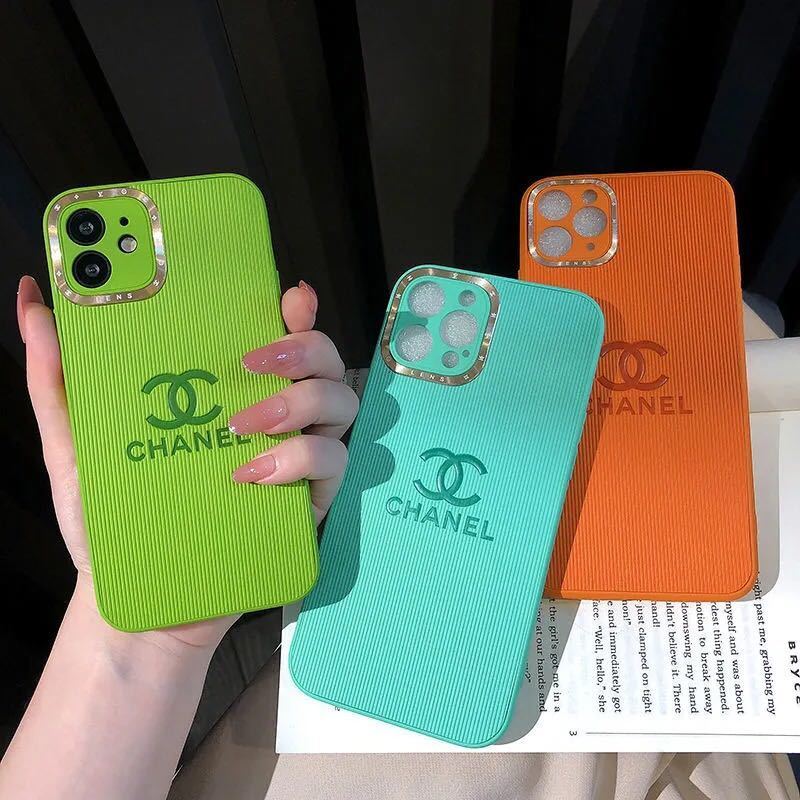 詳細な写真と価格については私に連絡してください。