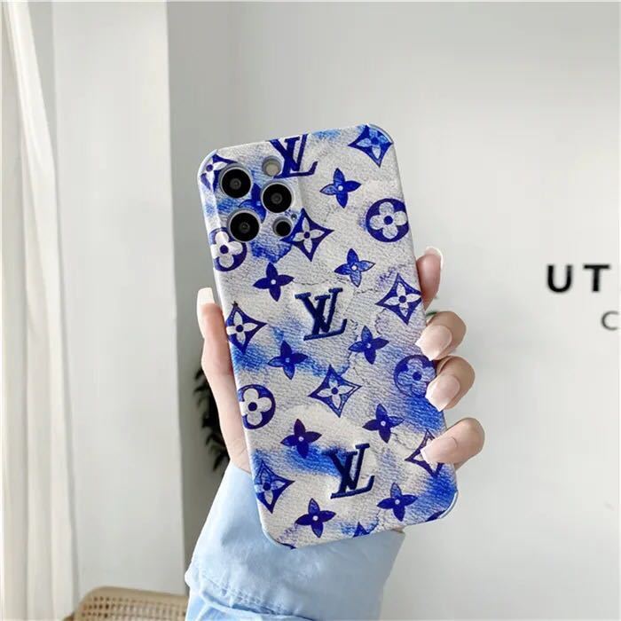 詳細な写真と価格については私に連絡してください。