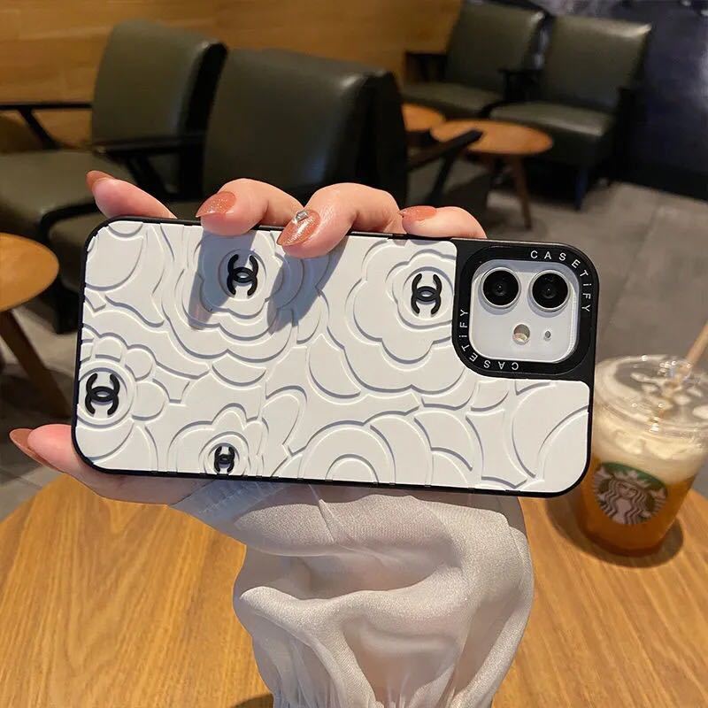 詳細な写真と価格については私に連絡してください。