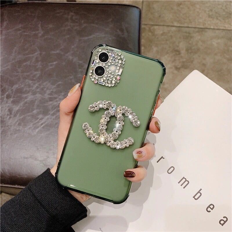 詳細な写真と価格については私に連絡してください。