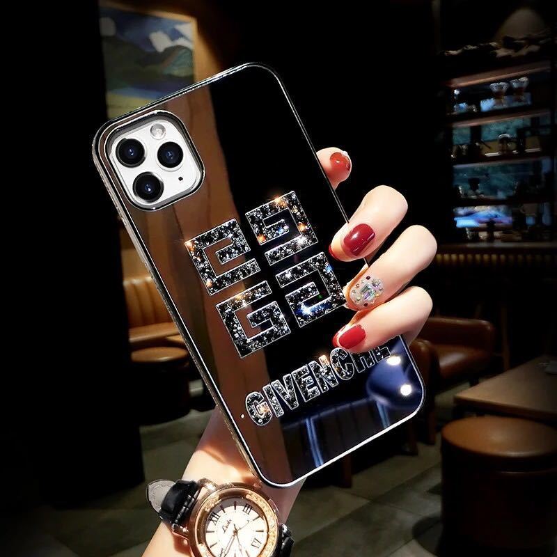 詳細な写真と価格については私に連絡してください。