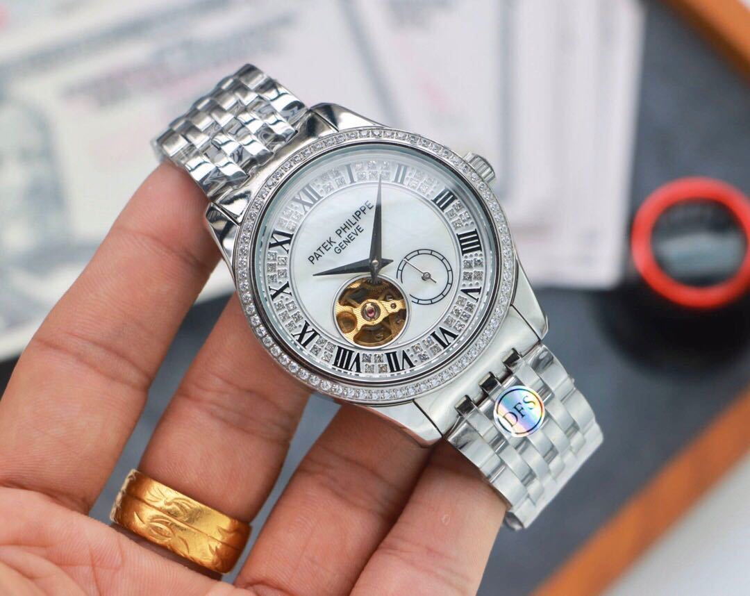 詳細な画像と価格は私に連絡してください