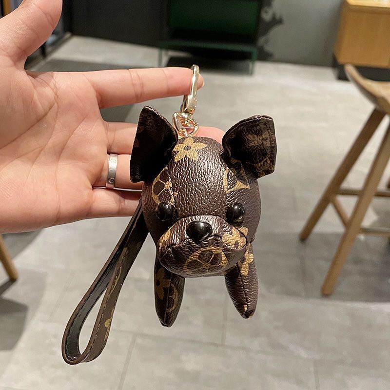 詳細な写真と価格については私に連絡してください