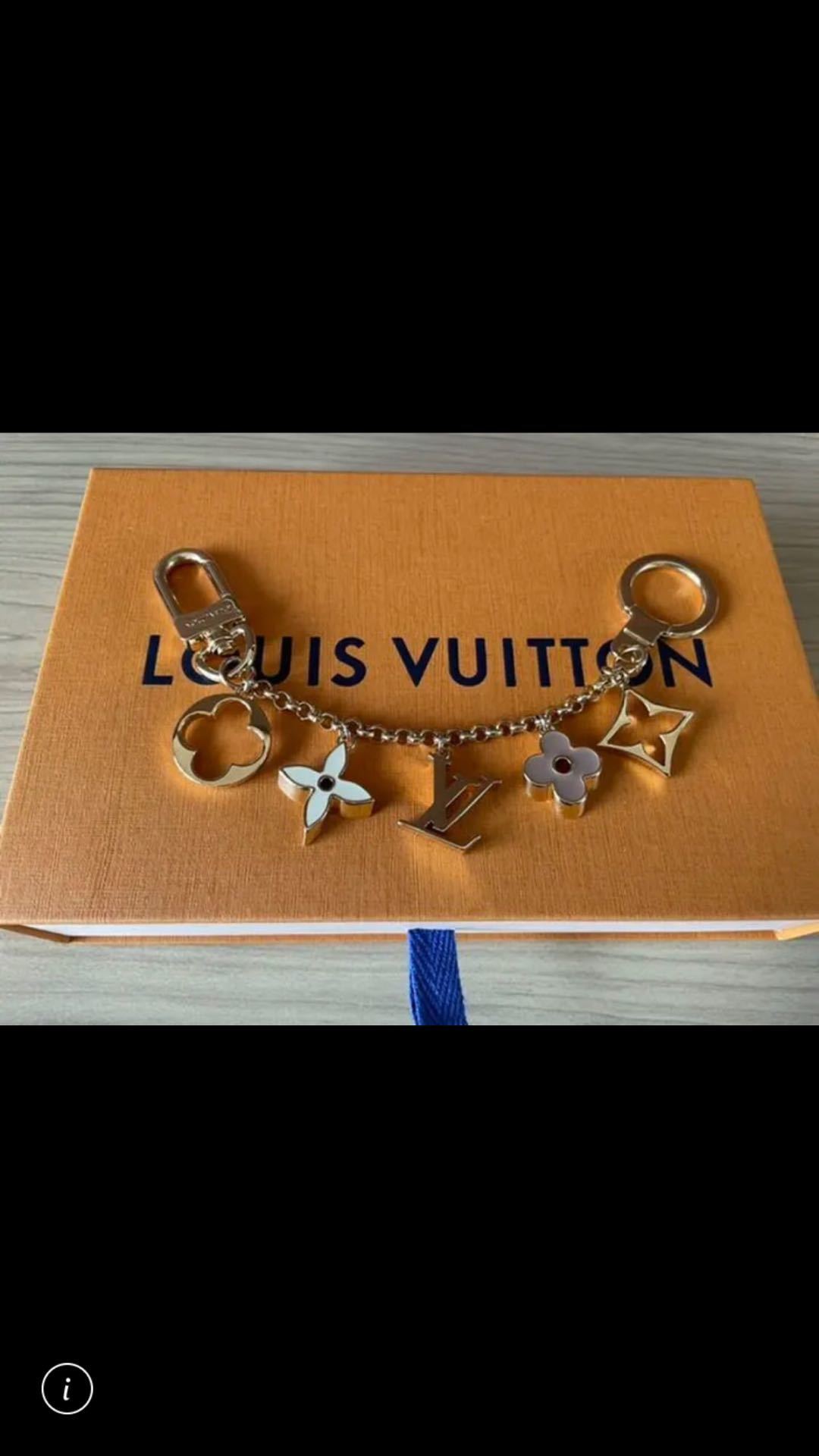 詳細な写真と価格については私に連絡してください。