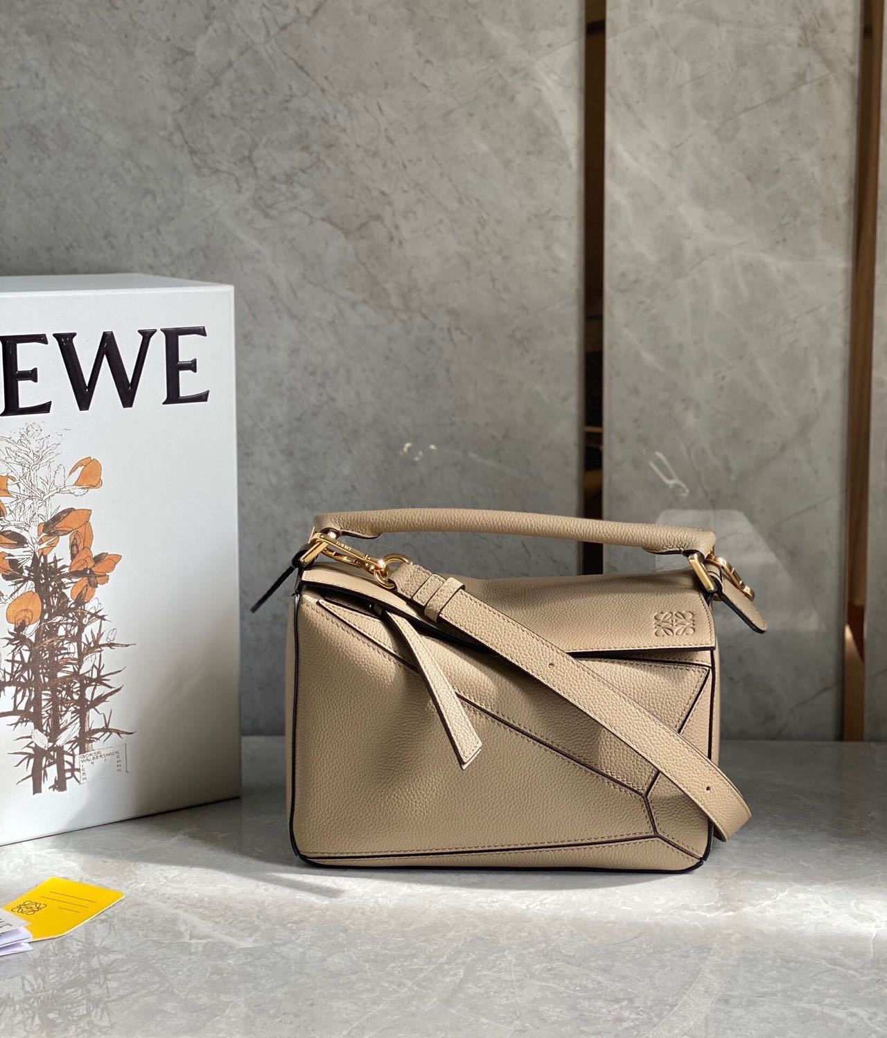 LOEWE男女