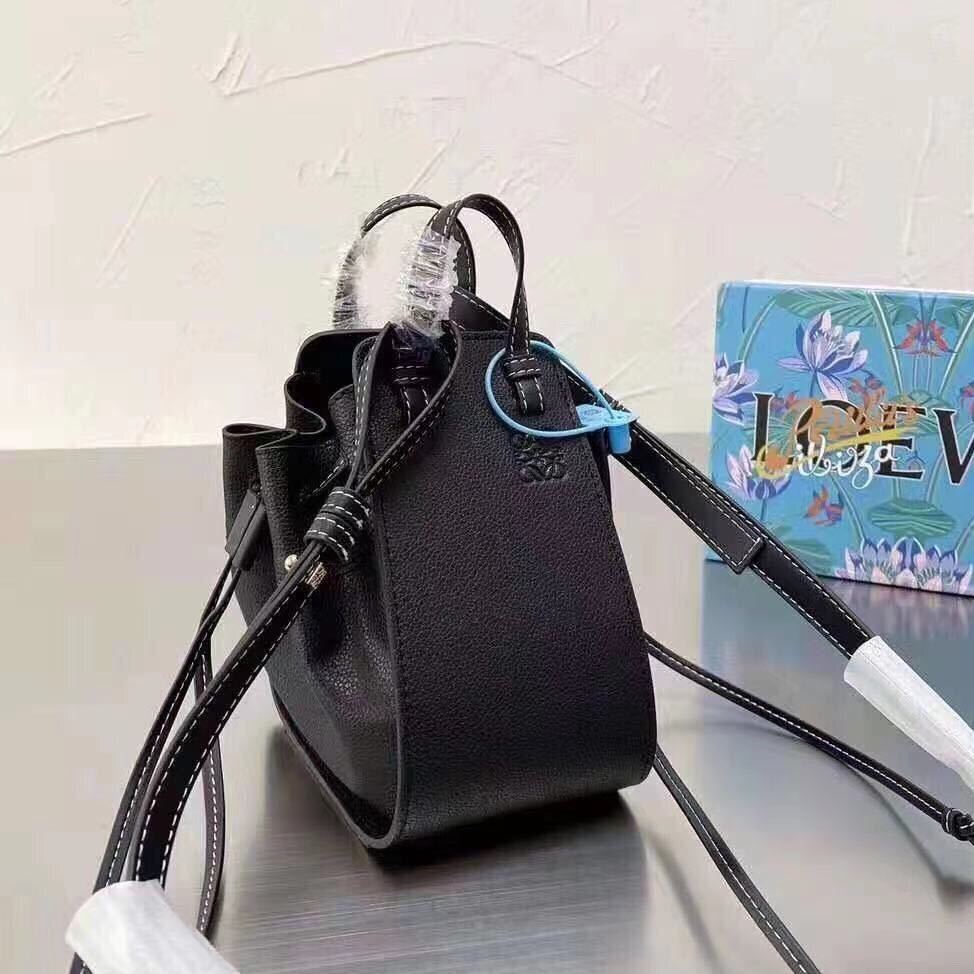 詳細な写真と価格については私に連絡してください。