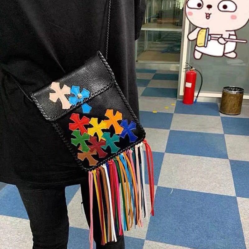 詳細な写真と価格については私に連絡してください。