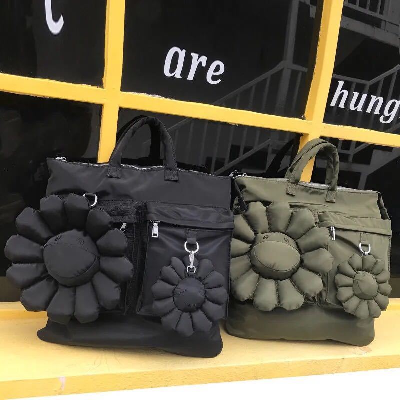 詳細な写真と価格については私に連絡してください。