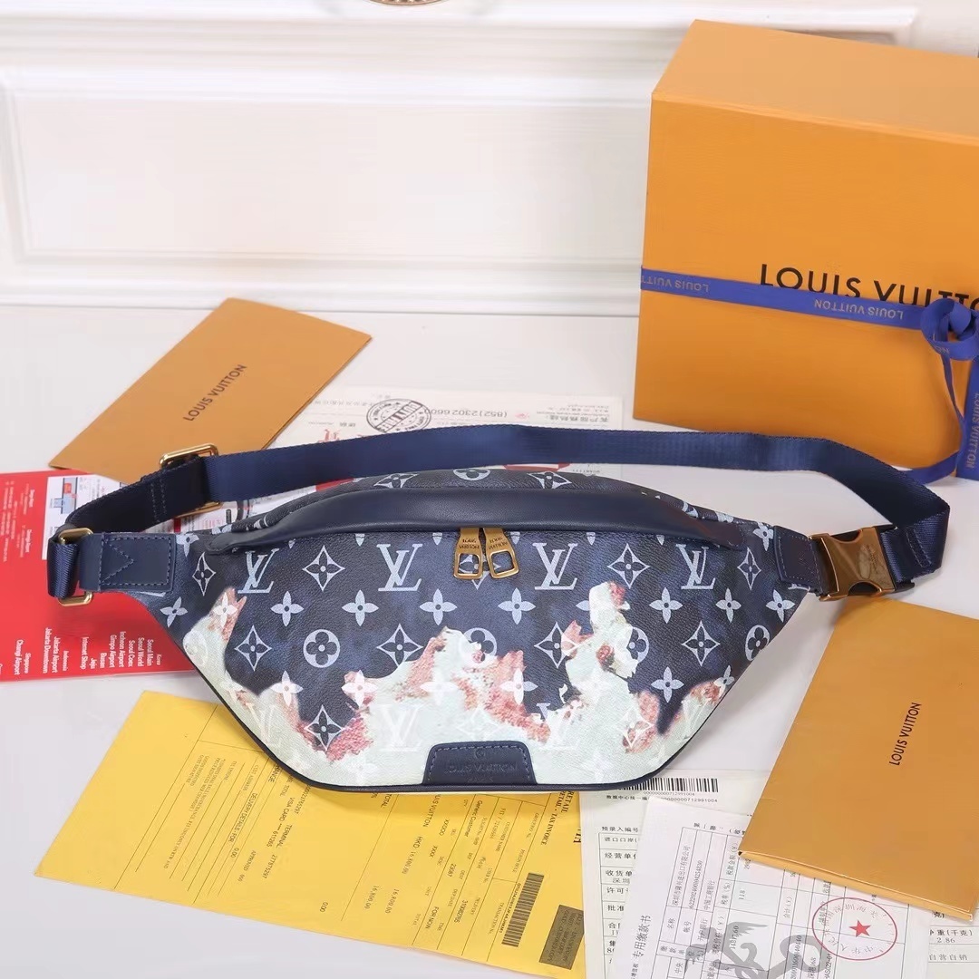 詳細な写真と価格については私に連絡してください。