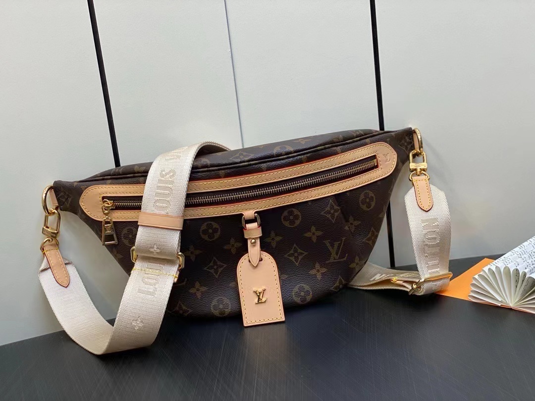 詳細な写真と価格については私に連絡してください