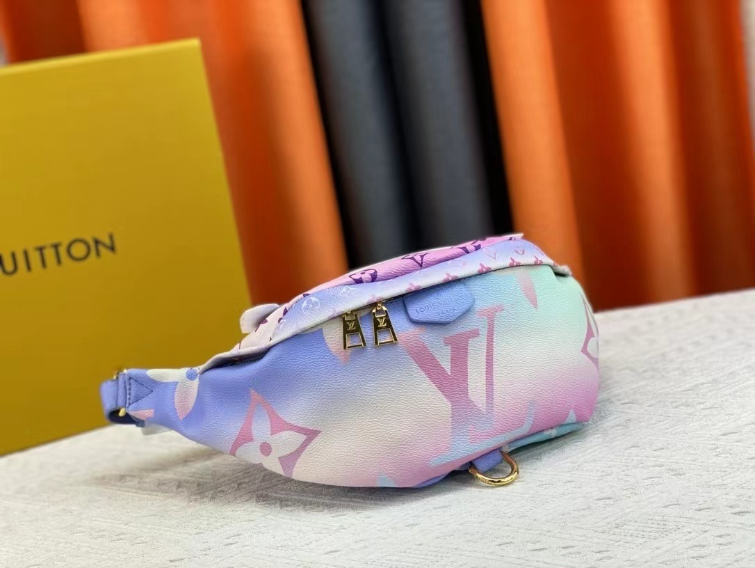 詳細な写真と価格については私に連絡してください